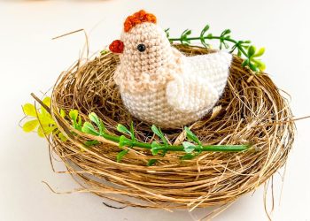 Read more about the article Amigurumi Easy Crochet Chicken Pattern